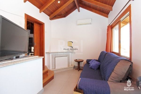 Casa para Venda - 178.85m², 4 dormitórios, sendo 2 suites, 2 vagas - Altos do Ipê