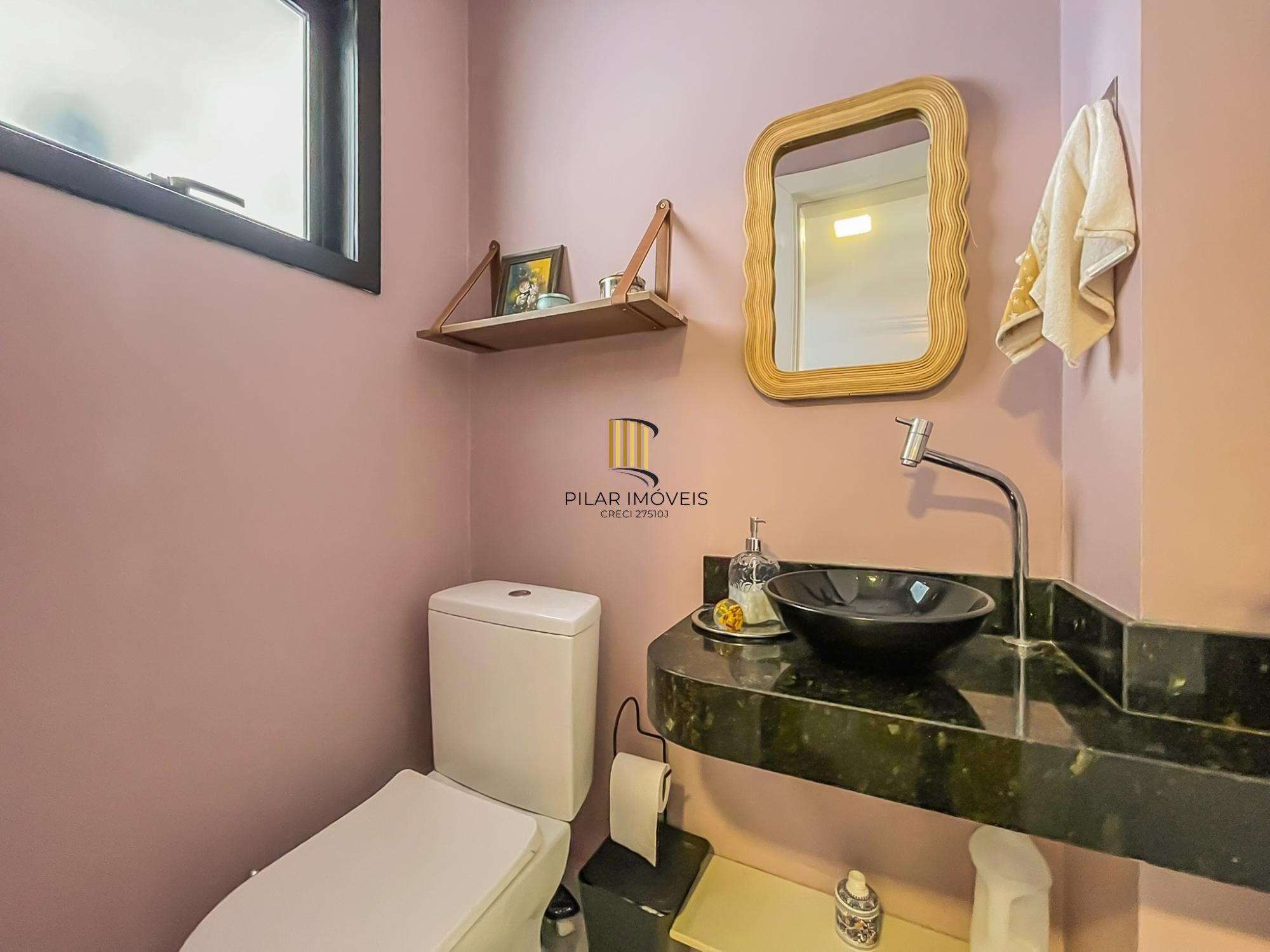 Sobrado 3 dormitórios em condomínio do residencial Lagos de Ipanema!