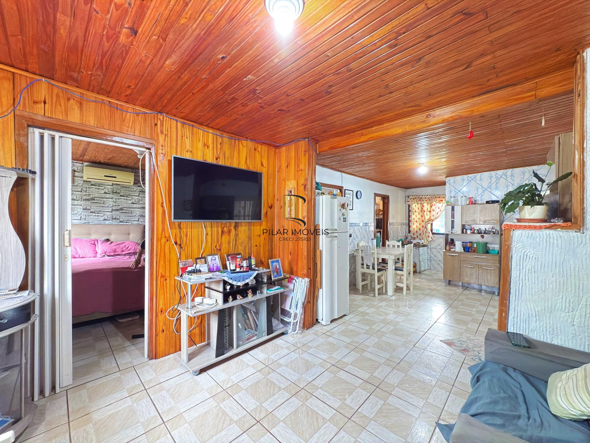 Casa 3 dormitórios no bairro Restinga