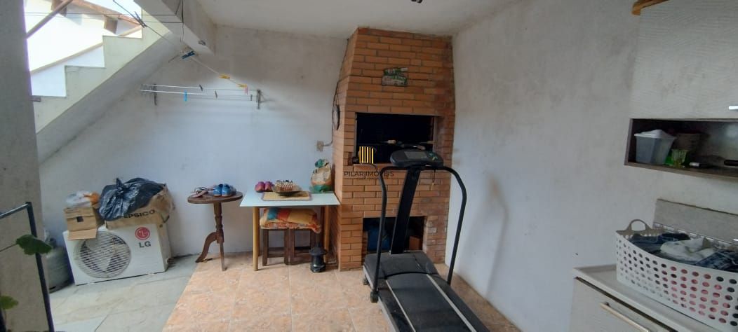 Casa 2 dormitórios no bairro Vila Nova