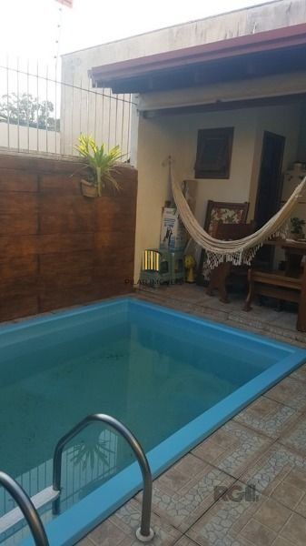 Casa 3 dormitórios no bairro Aberta dos Morros