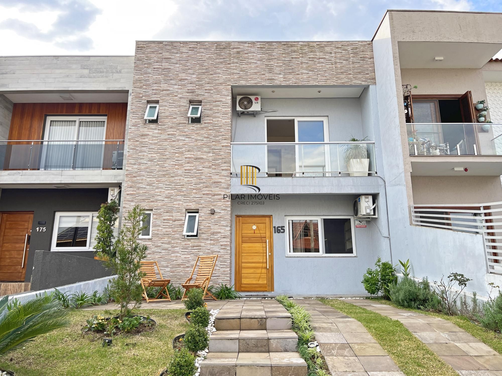 Casa 4 dormitórios no bairro Hípica - Pilar Imóveis