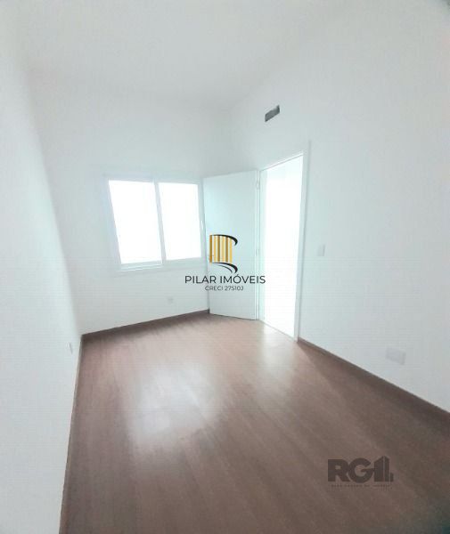 Casa de Condomínio 3 dormitórios no bairro Aberta dos Morros