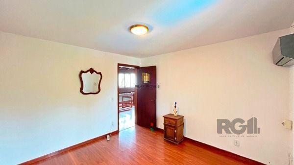 Casa para Venda - 235.64m², 3 dormitórios, sendo 1 suites, 3 vagas - Guarujá
