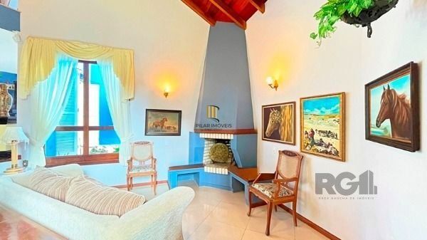 Casa em Porto Alegre, no bairro Ipanema, com 3 dormitório(s), à venda.