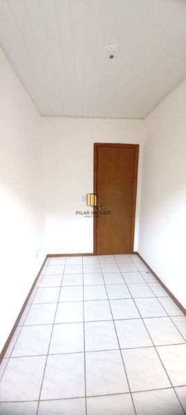 Casa 3 dormitórios no bairro Hípica