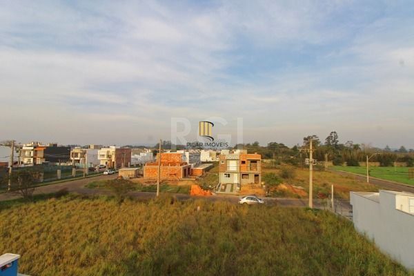 Casa para Venda - 217m², 3 dormitórios, sendo 1 suites, 2 vagas - Hípica