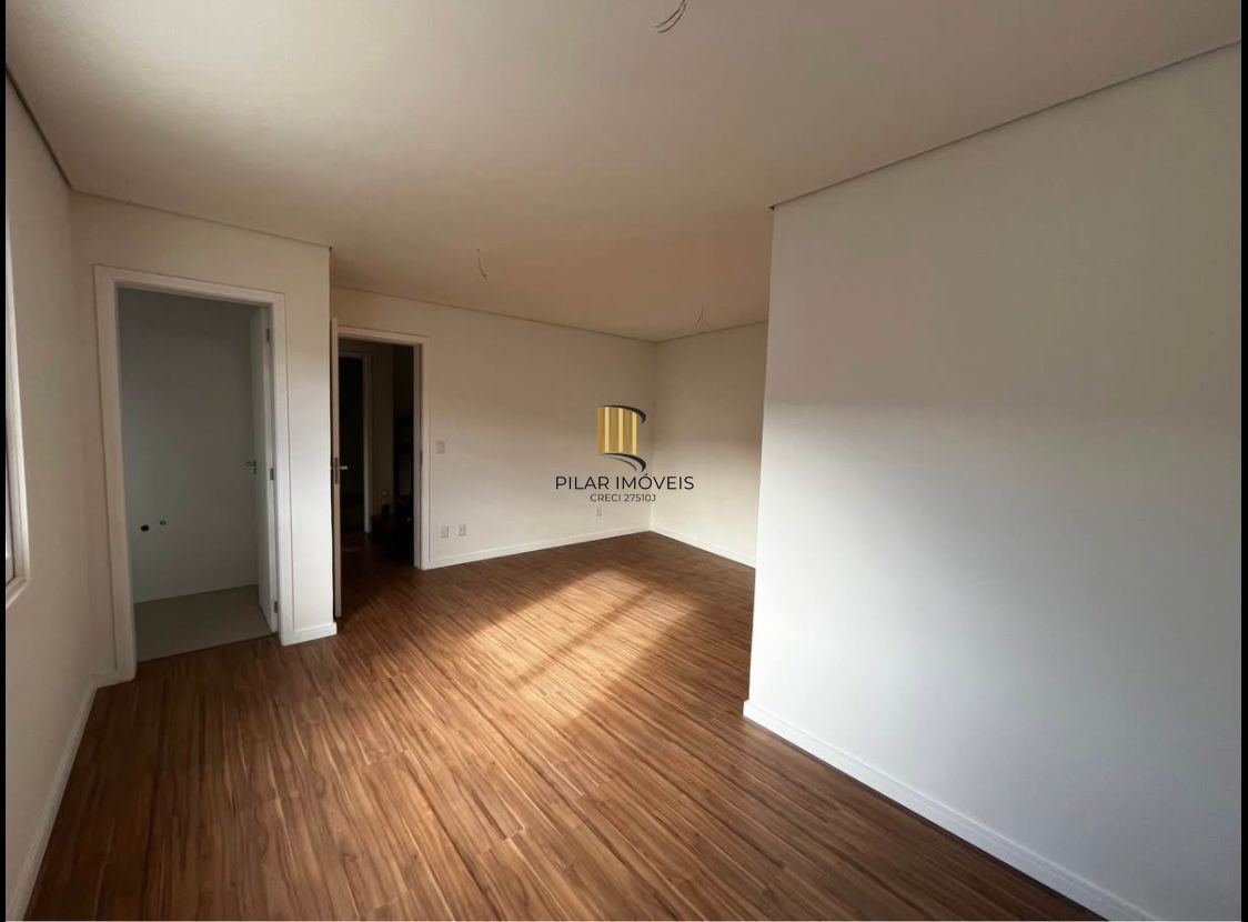 Casa de Condomínio 3 dormitórios no bairro Vila Nova