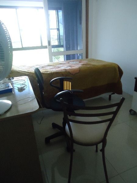 Casa para Venda - 177.93m², 3 dormitórios, sendo 1 suites, Hípica