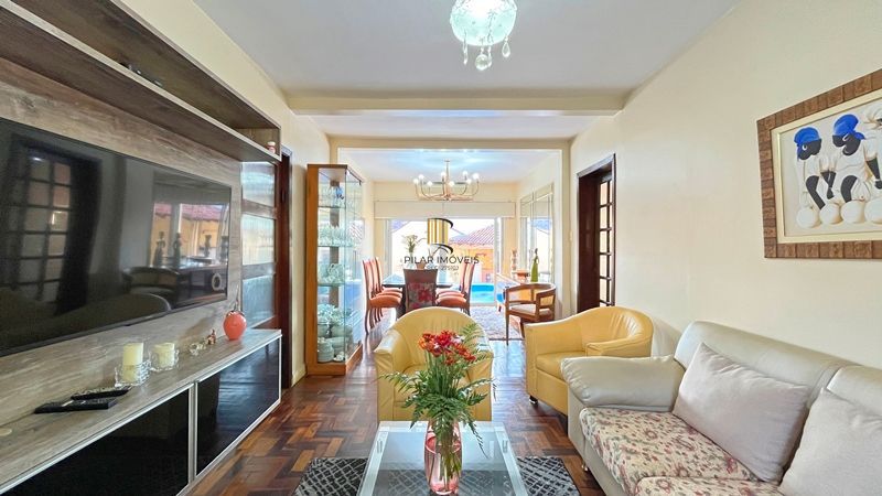 Casa 3 dormitórios no bairro Santa Tereza