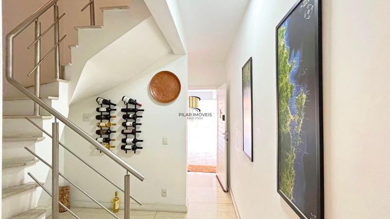 Casa de Condomínio 4 dormitórios no bairro Praia de Belas