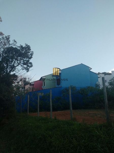 Casa para Venda - 80.24m², 2 dormitórios, 1 vaga - Restinga