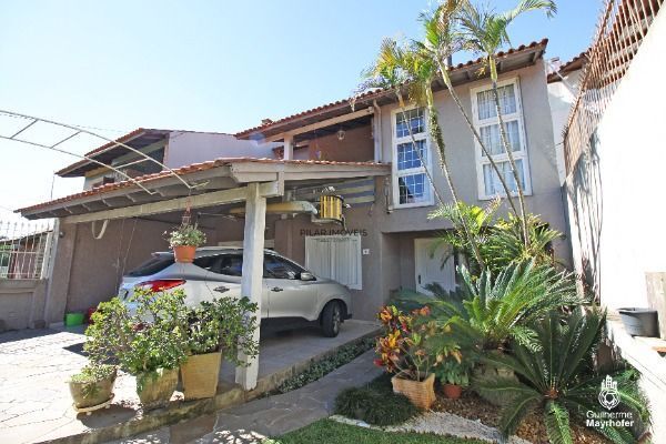 Casa para Venda - 219.05m², 3 dormitórios, sendo 1 suites, 2 vagas - Bahamas - Pilar Imóveis