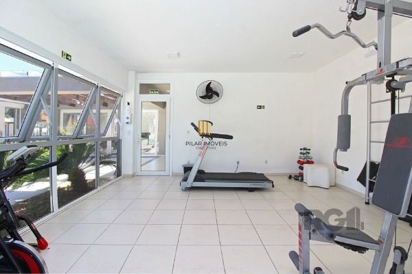 Casa em Porto Alegre, no bairro Hípica, com 3 dormitório(s), e 3 banheiros, à venda.