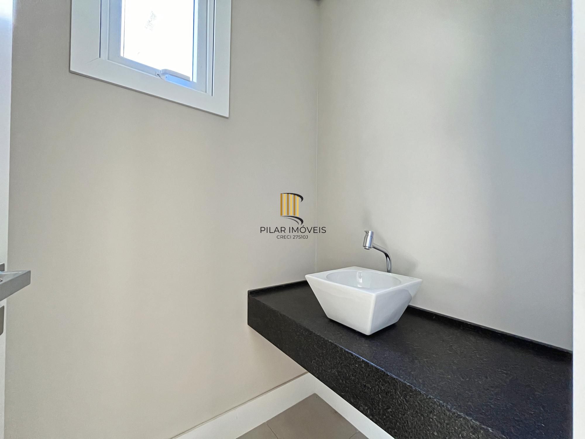 Apartamento com 3 Suítes no Cristal