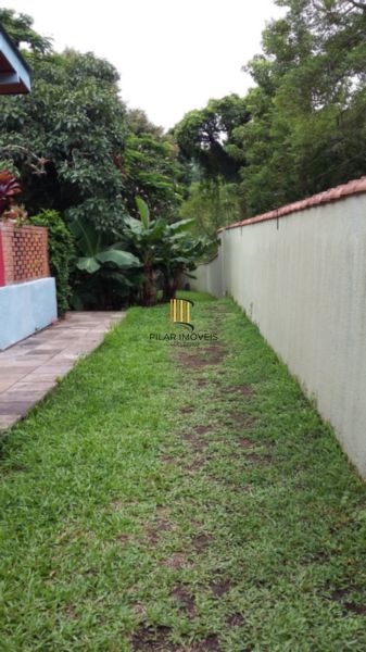 Casa para Venda - 220.83m², 3 dormitórios, 2 vagas - Vila Nova