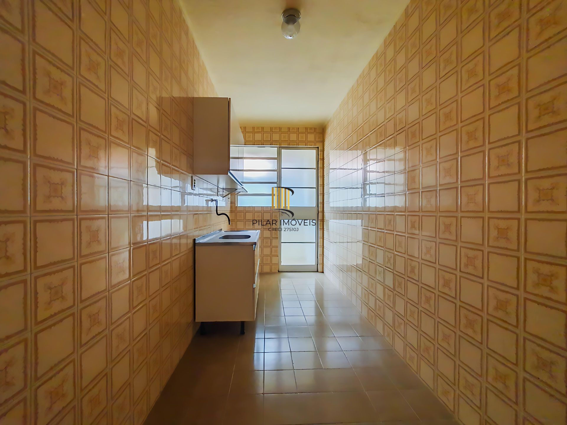 Apartamento térreo em excelente localização