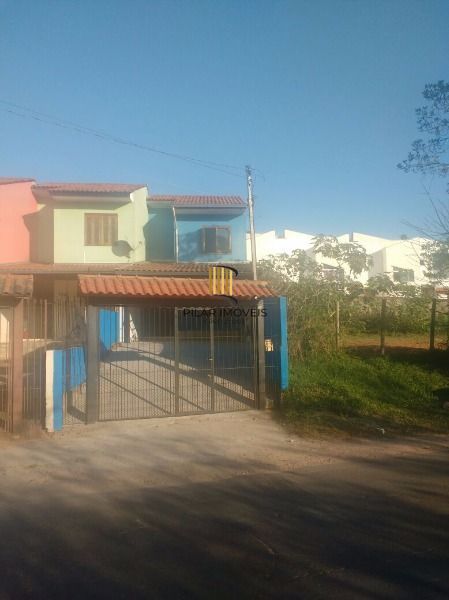 Casa para Venda - 80.24m², 2 dormitórios, 1 vaga - Restinga