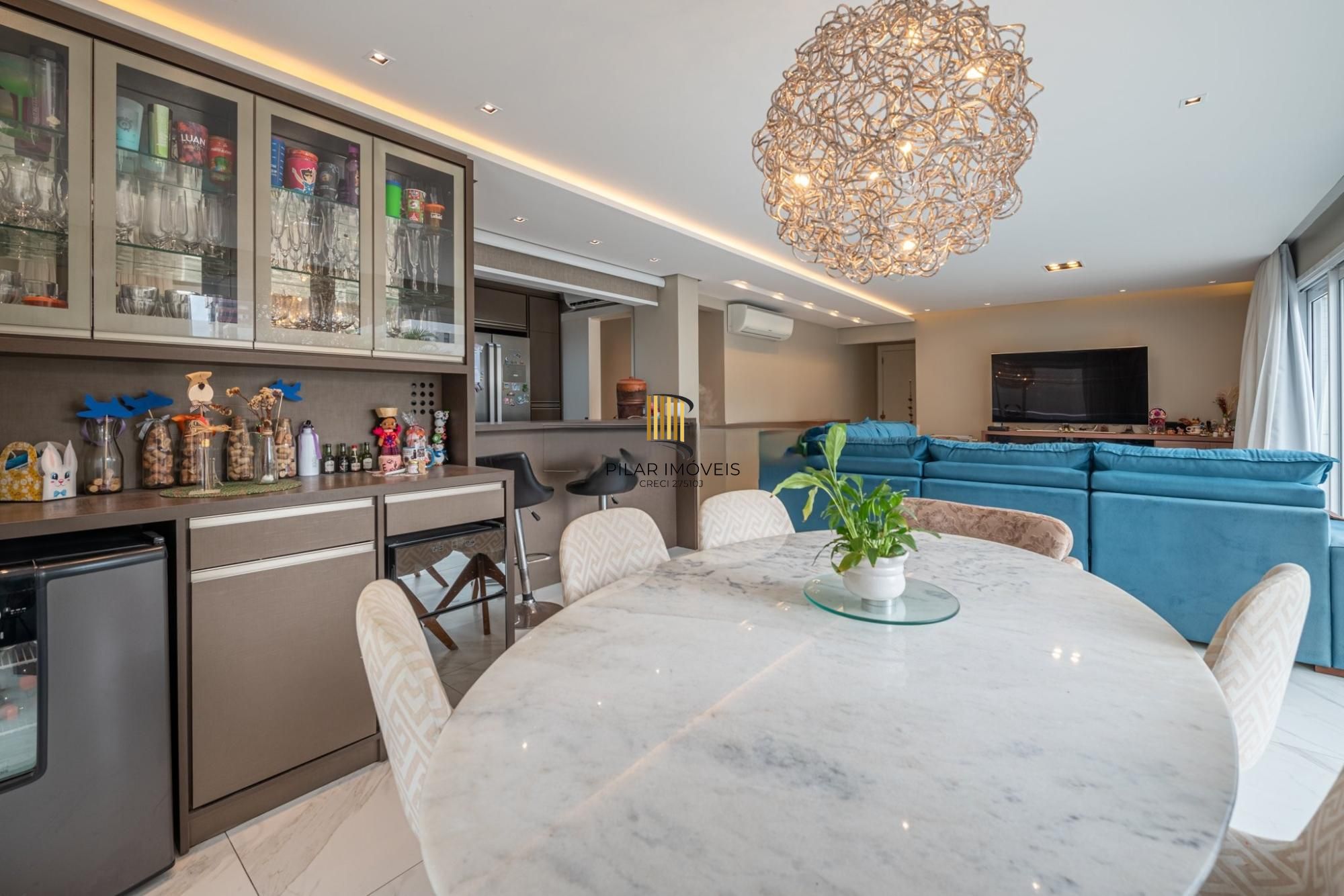 Apartamento Garden com 3 dormitórios e 3 vagas, no coração do Menino Deus! - Pilar Imóveis