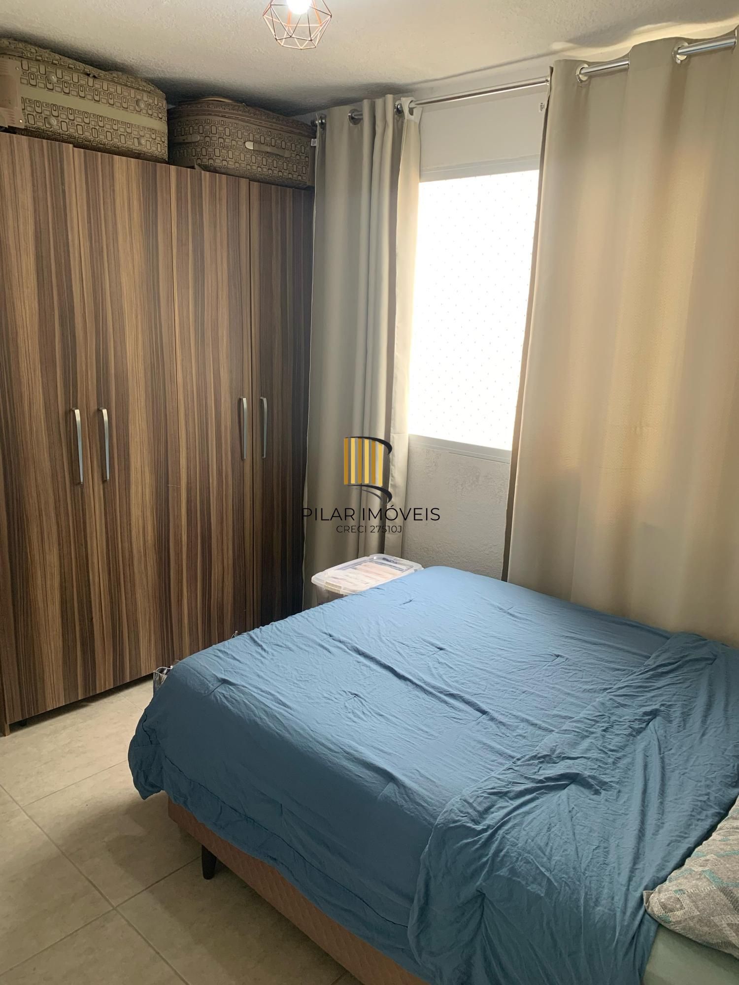 Apartamento para Venda - 48m², 2 dormitórios, 1 vaga - Restinga