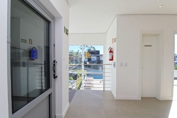 Casa Condominio em Porto Alegre, no bairro Ipanema, com 3 dormitório(s), à venda.