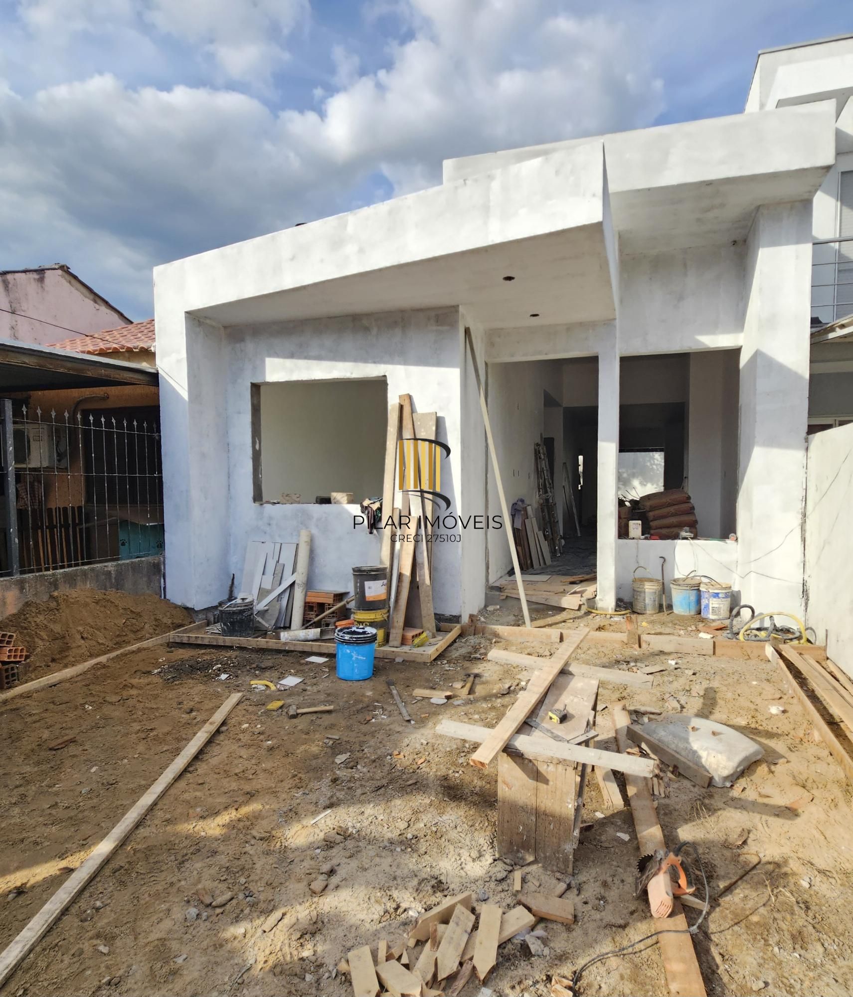 Casa térrea 3 dormitórios bairro Hípica