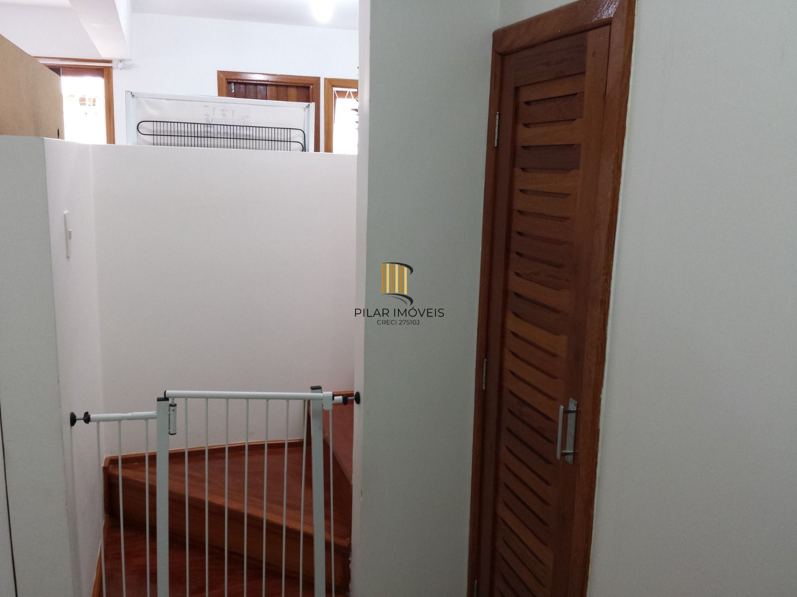 Casa de Condomínio 3 dormitórios no bairro Ipanema