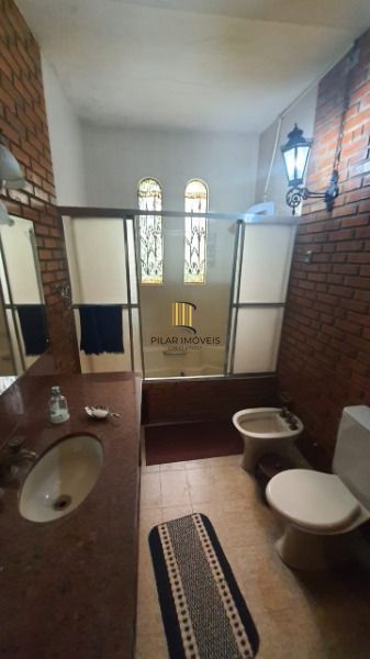 Sítio para Venda - 200m², 3 dormitórios, sendo 1 suites, 3 vagas - Lageado