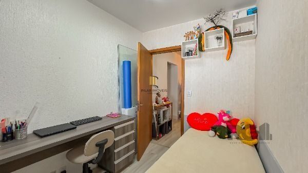 Casa 3 dormitórios no bairro Hípica