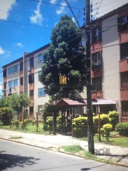 Apartamento em Porto Alegre, no bairro Rubem Berta, com 1 dormitório(s), à venda.