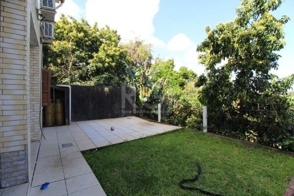 Casa para Venda - 382m², 6 dormitórios, sendo 2 suites, 4 vagas - Ipanema
