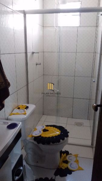 Casa para Venda - 130m², 3 dormitórios, 2 vagas - Restinga