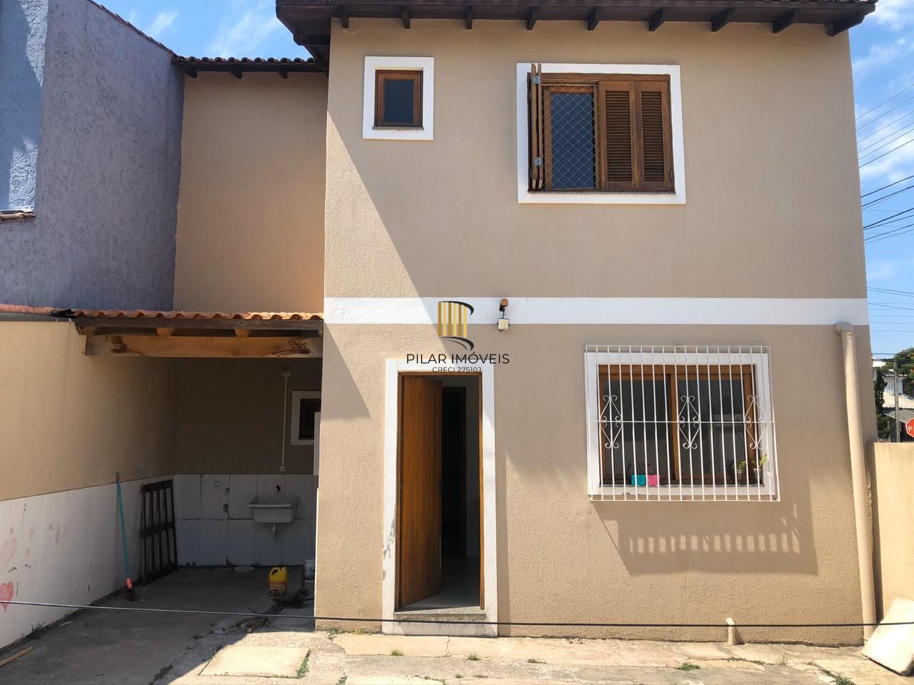 Casa 4 dormitórios no bairro Hípica