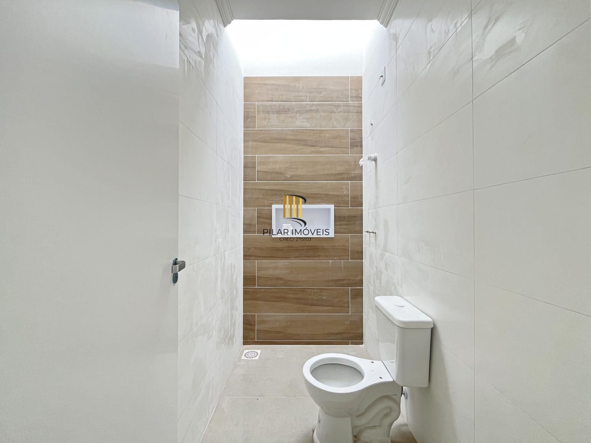 sobrado com 142m2 no  Condomínio  Residencial  Jardins do Prado