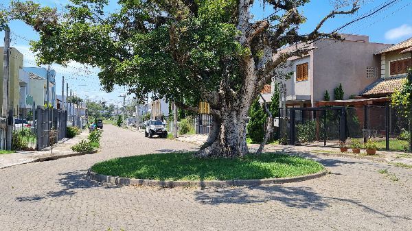 Casa para Venda - 177m², 3 dormitórios, sendo 1 suites, 2 vagas - Hípica