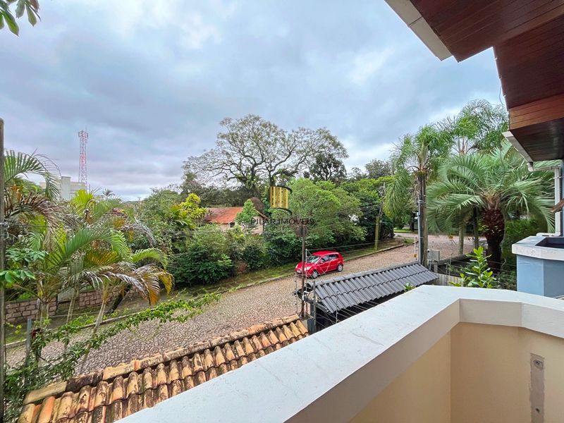 Casa 3 dormitórios no bairro Ipanema