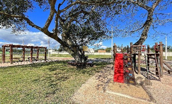 Casa de Condomínio 3 dormitórios no bairro Hípica
