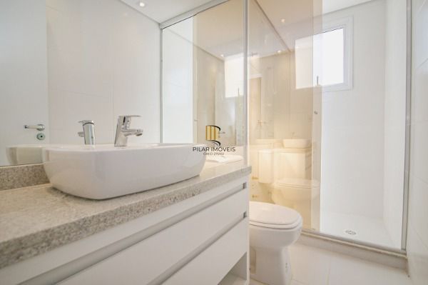 Apartamento para Venda - 73.51m², 2 dormitórios, sendo 1 suites, 1 vaga - Passo da Areia