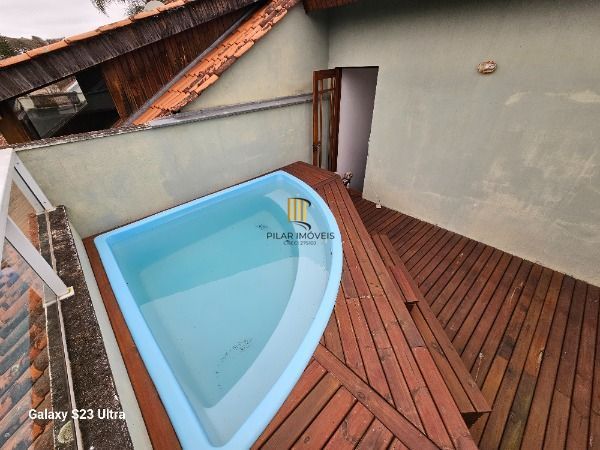 Casa Condominio em Porto Alegre, no bairro Ipanema, com 3 dormitório(s), e 3 banheiros, à venda.