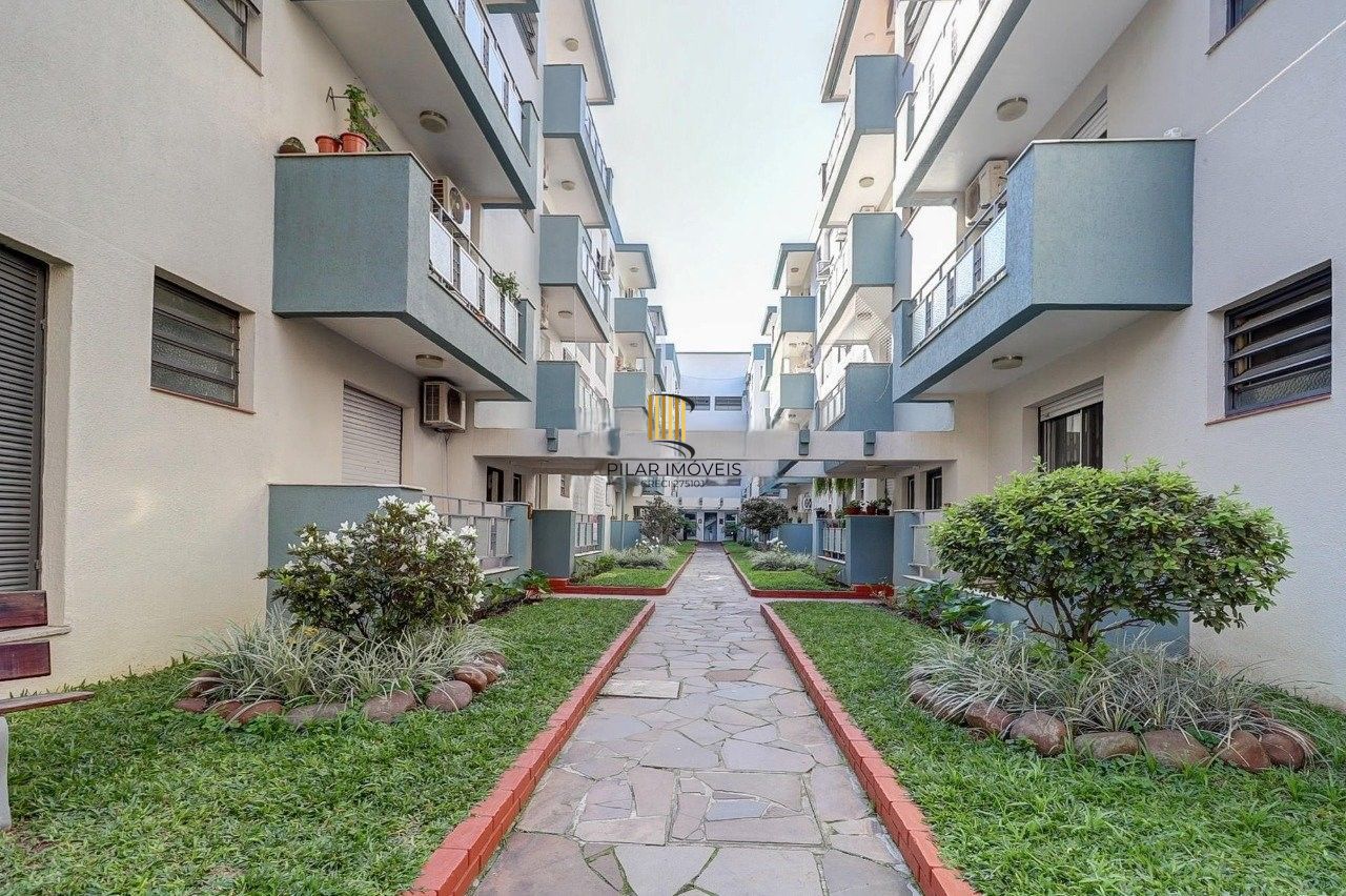 Ótimo apartamento com 79,4m2, 2 dorm. e dependencia completa.