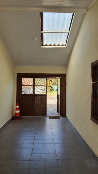 Casa para Venda - 120m², 3 dormitórios, 2 vagas - Hípica