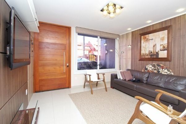 Casa para Venda - 172.26m², 3 dormitórios, sendo 2 suites, 2 vagas - Hípica
