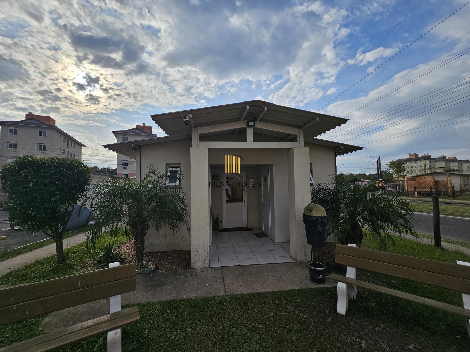 Apartamento 2 dormitórios todo reformado pronto pra morar , zona sul de Porto Alegre!