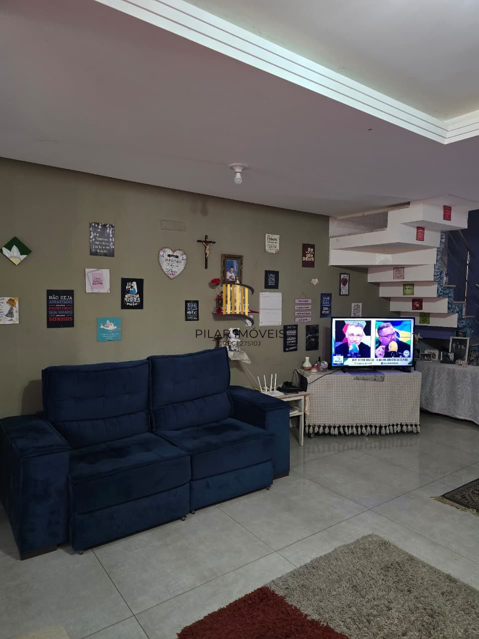 Casa 3 dormitórios no bairro Hípica