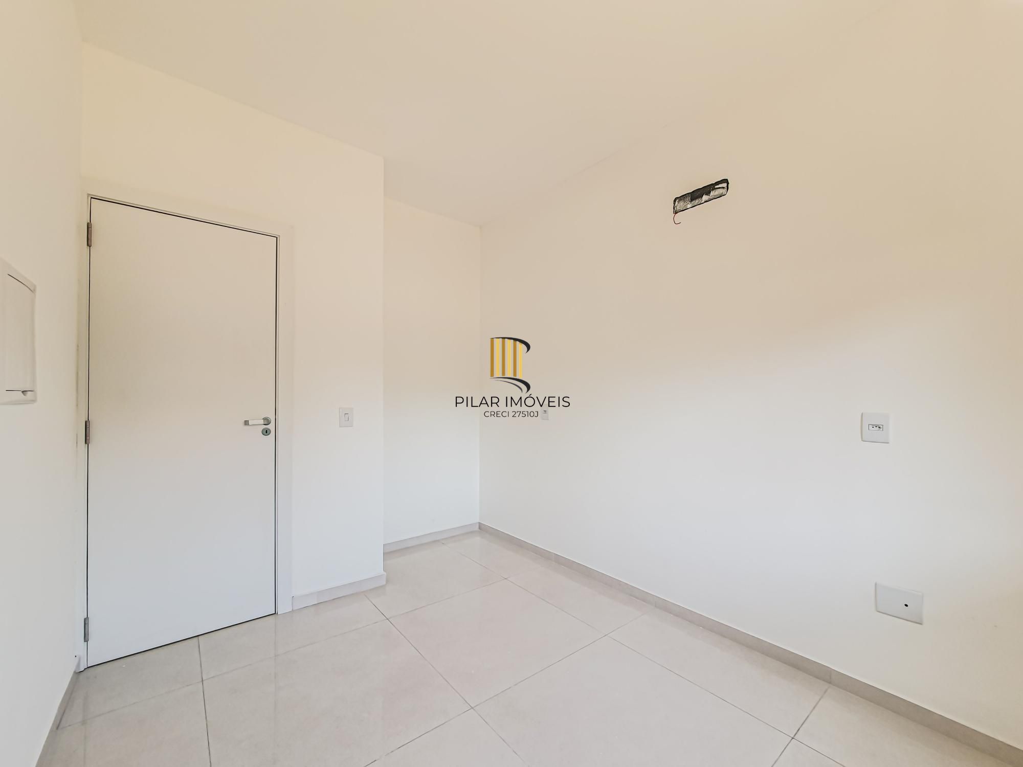 Casa Térrea com 2 dormitórios sendo 1 suíte no Residencial Hípica Boulevard, zona sul de Porto Alegre !