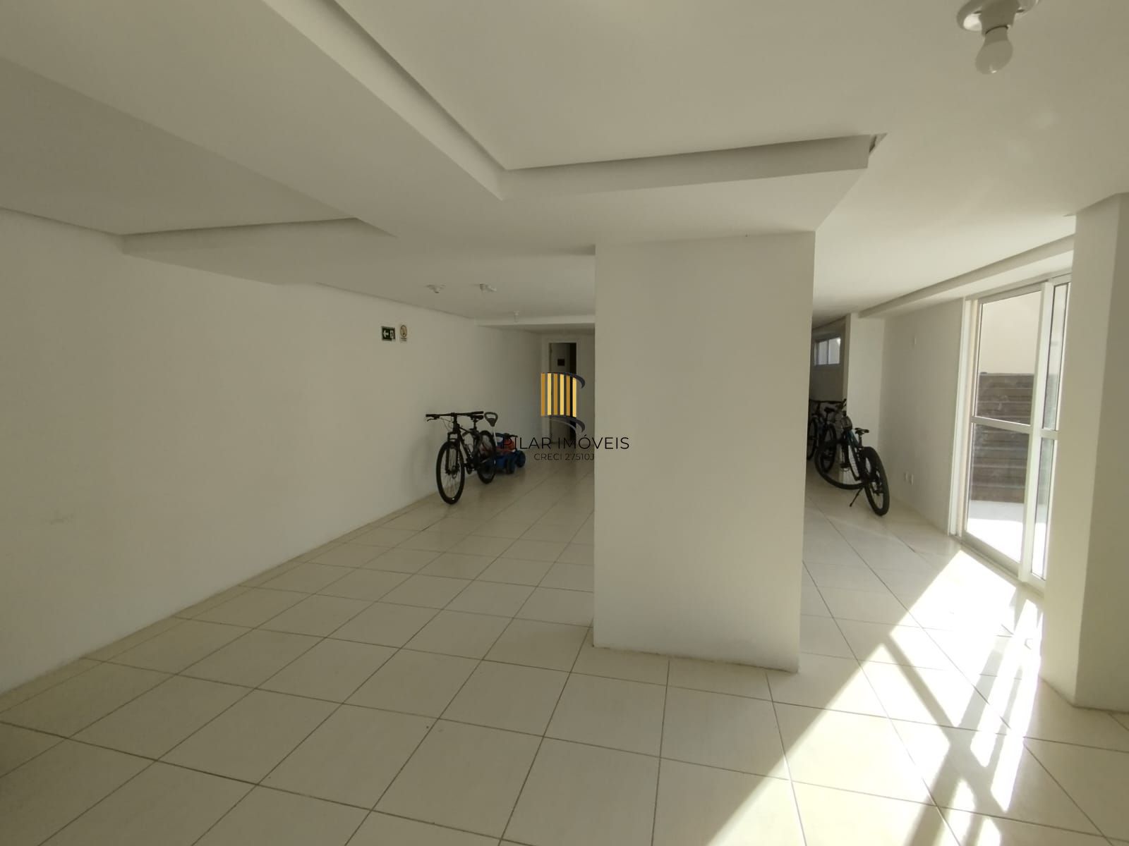Apartamento 2 dormitórios no bairro Cavalhada
