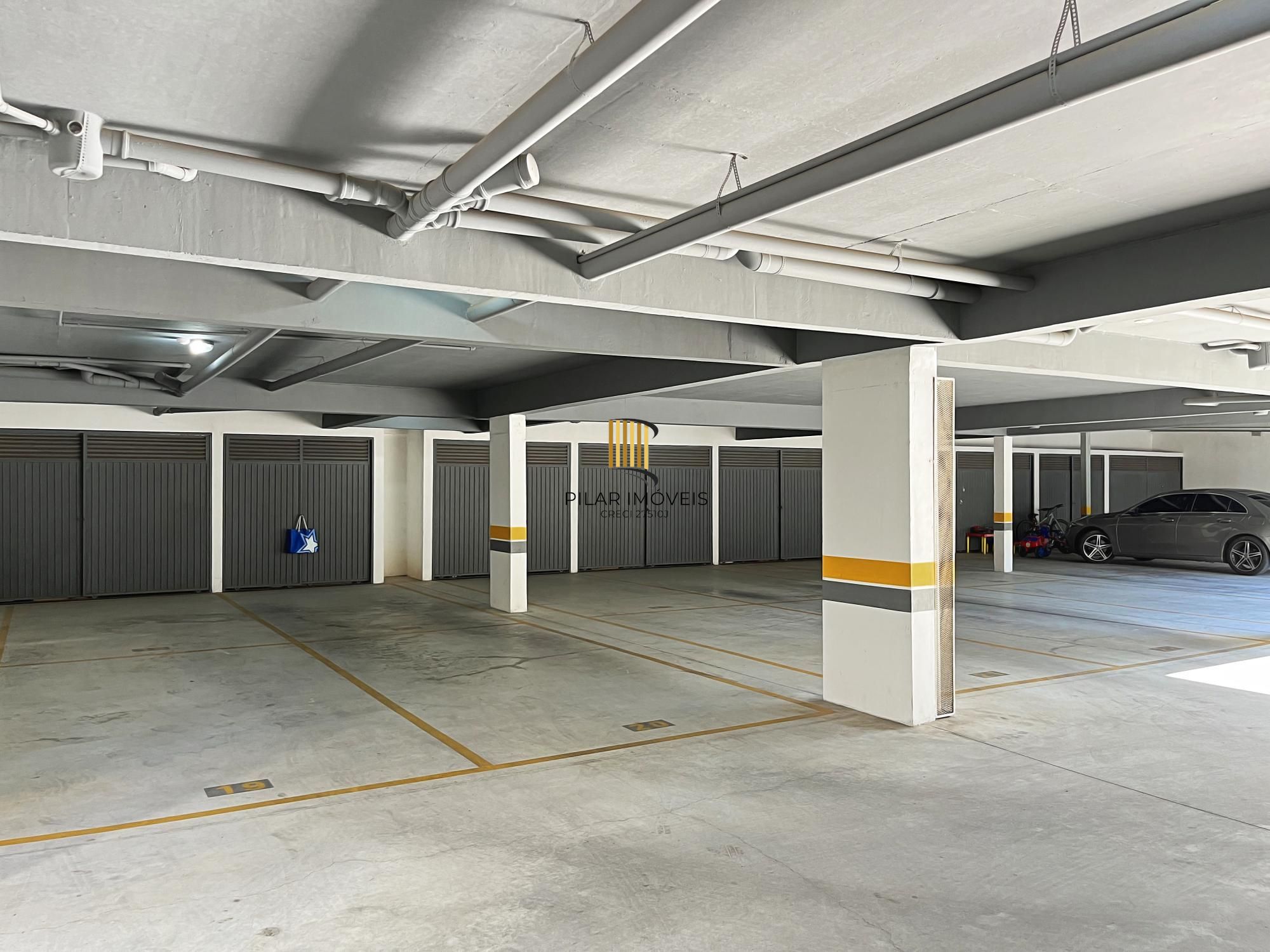 Apartamento com 3 dormitórios sendo 3 suíte á venda Bairro Cristal.