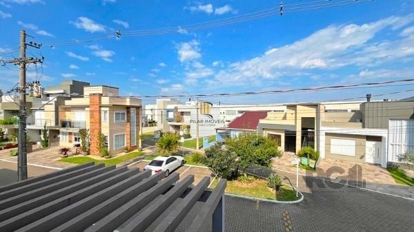 No Lagos de Nova Ipanema, residência com 3 dormitório(s), e 3 banheiros, à venda.