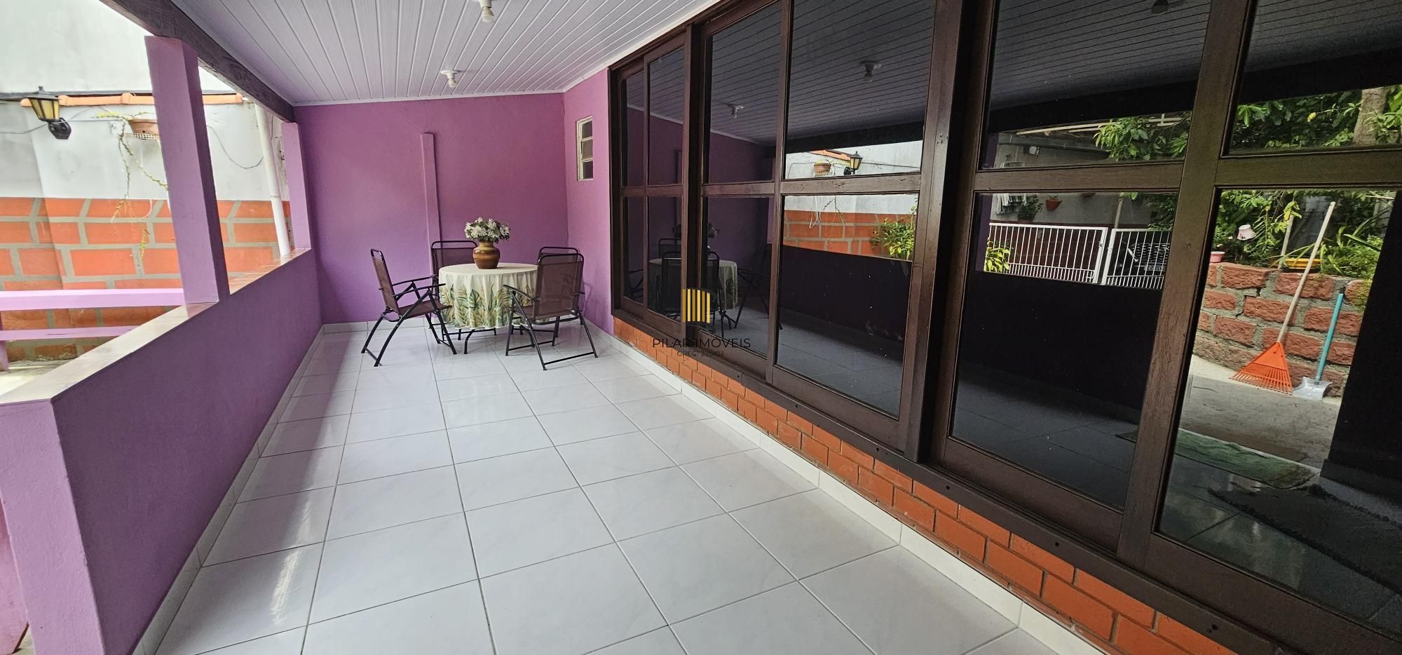 Casa 2 dormitórios no bairro Cavalhada