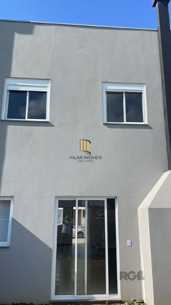Casa Condominio em Porto Alegre, no bairro Campo Novo, com 3 dormitório(s), à venda.